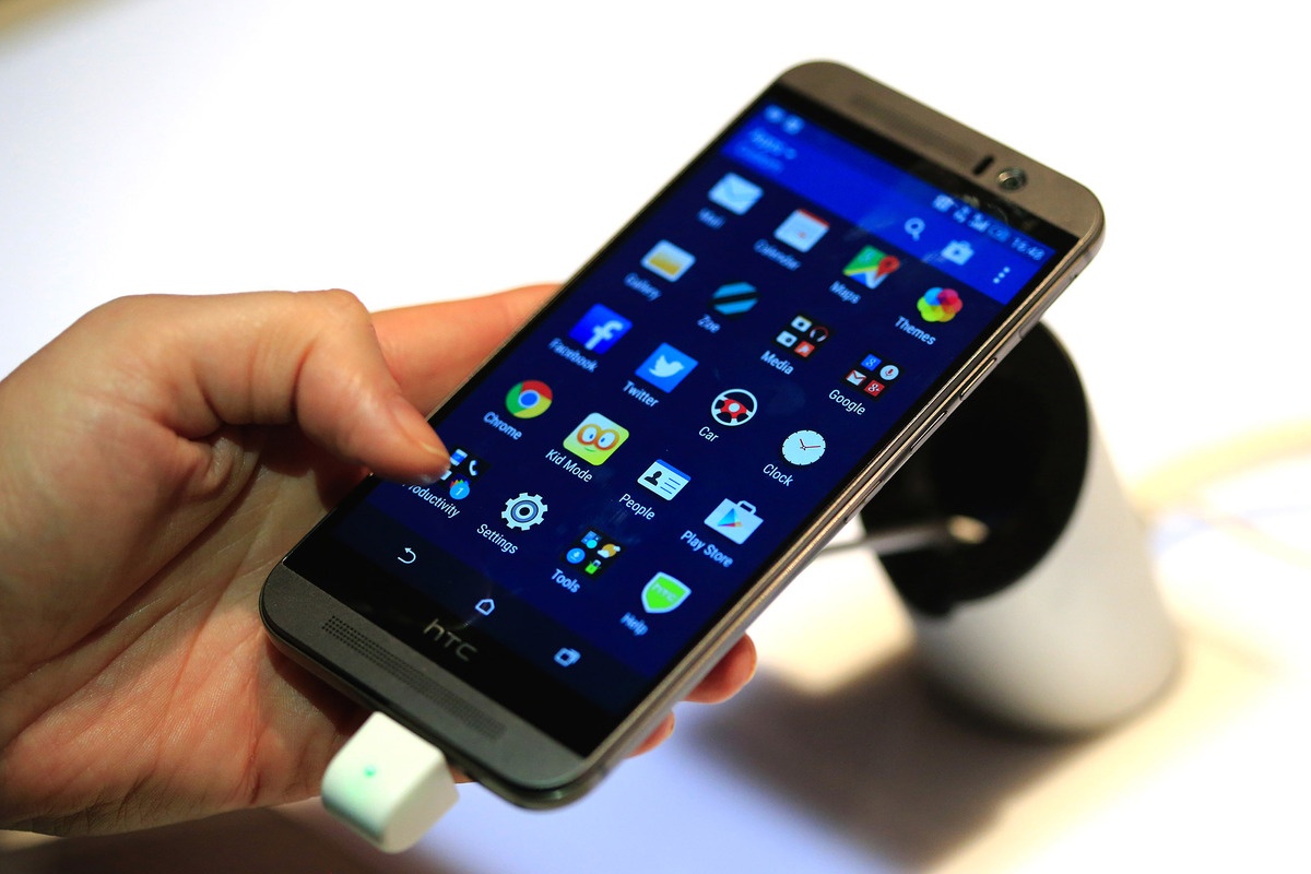 HTC va nguy co sup do day chuyen cua dien thoai Android hinh anh