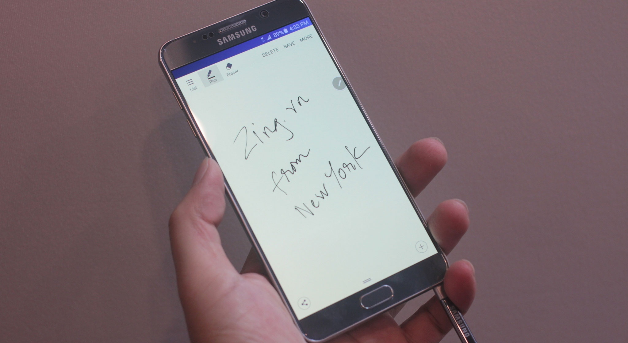 Galaxy Note 5 lam cach mang ve thiet ke va but cam ung S Pen hinh anh