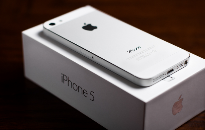 iPhone chinh hang gia re: Tao ngot hay dang? hinh anh