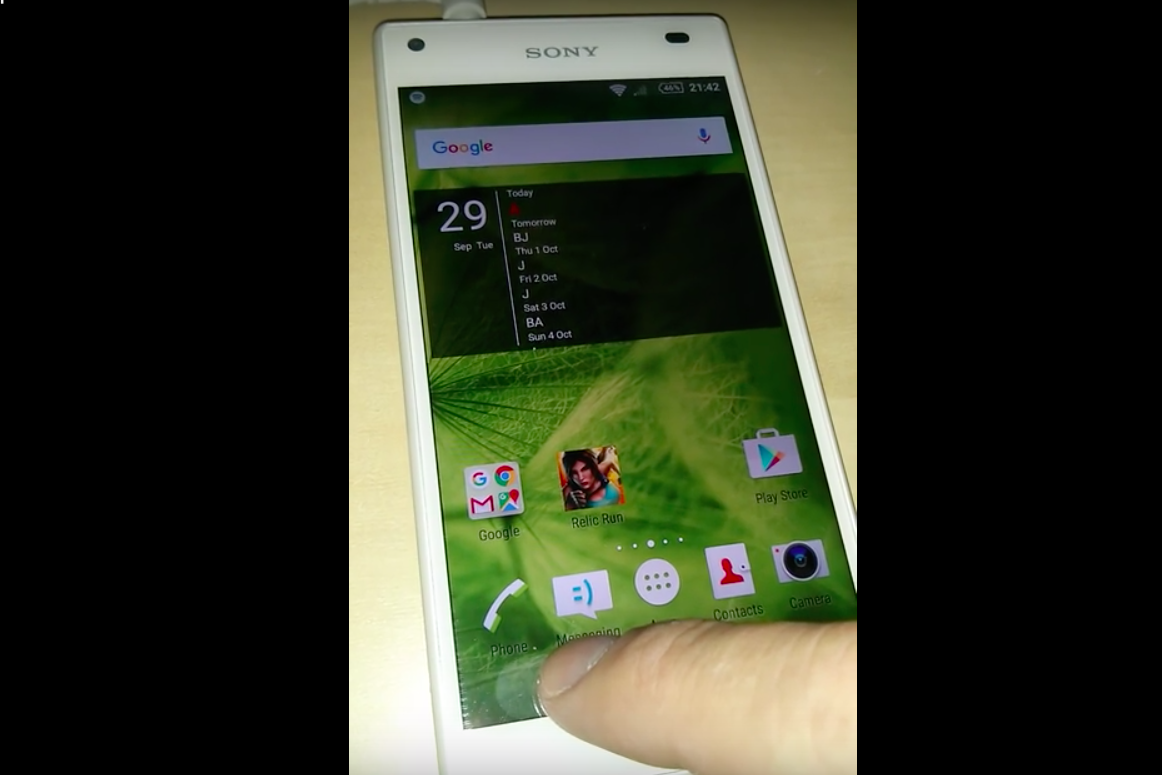 Hien tuong qua nhiet tren Xperia Z5 Compact hinh anh
