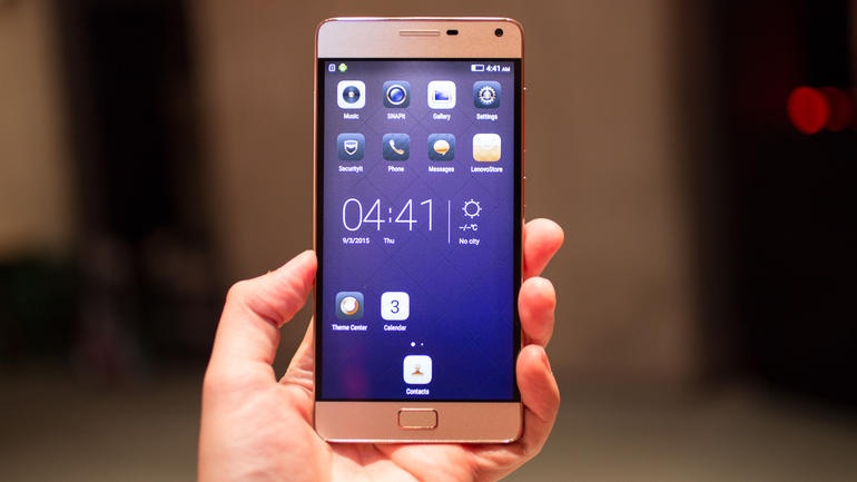 Nhung smartphone voi pin dung luong sieu lon hinh anh