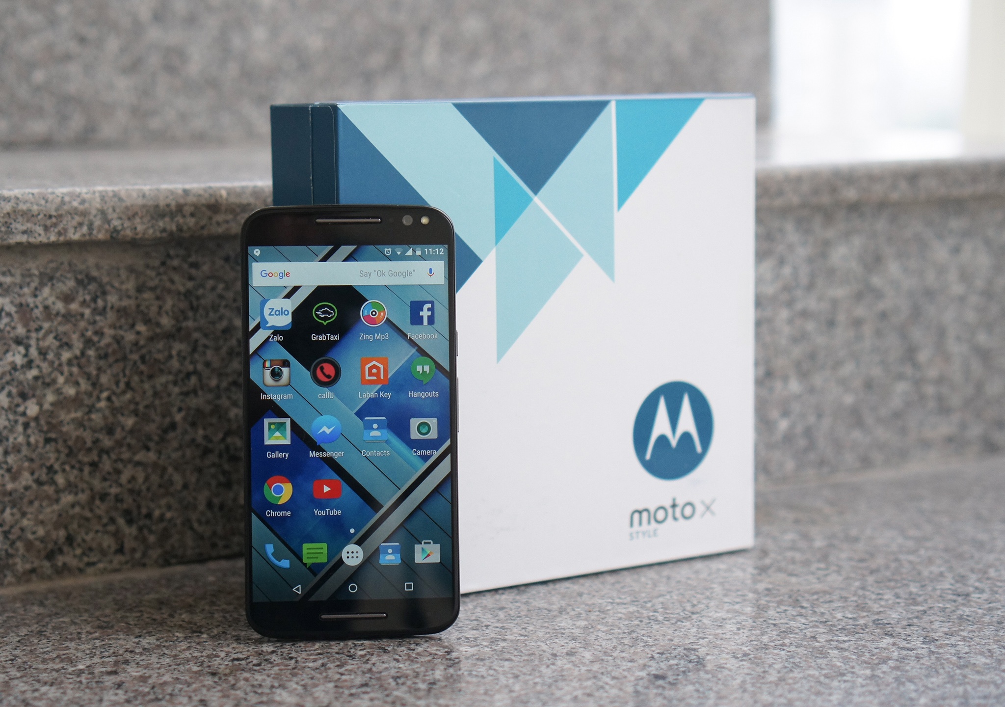 Mo hop Moto X Style o VN: Dep, manh me va khac biet hinh anh