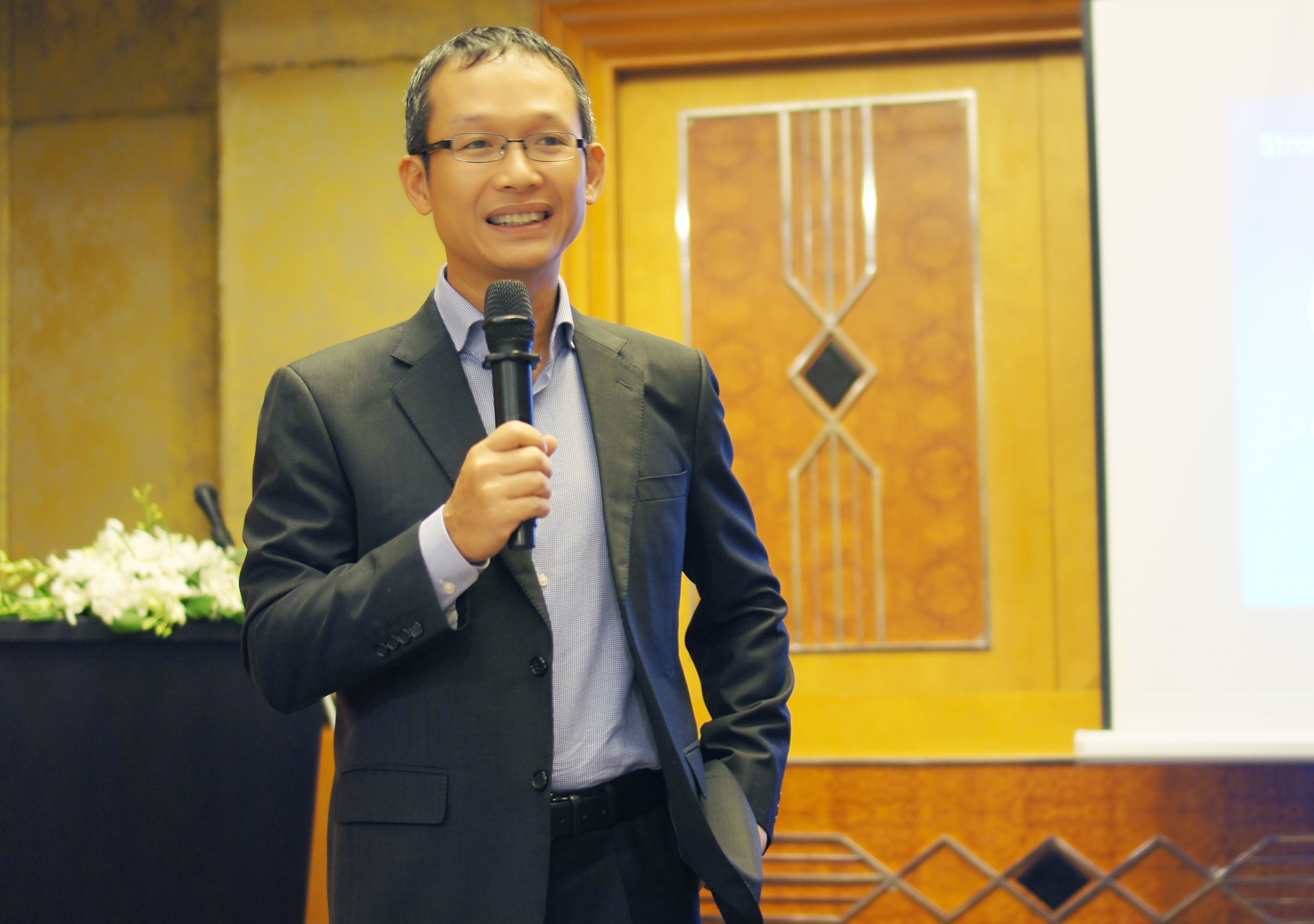 Viet Nam co the tien thang len mang 4,5G hinh anh