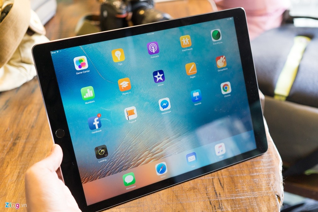 iPad Pro kén người dùng. Ảnh: Duy Tín.