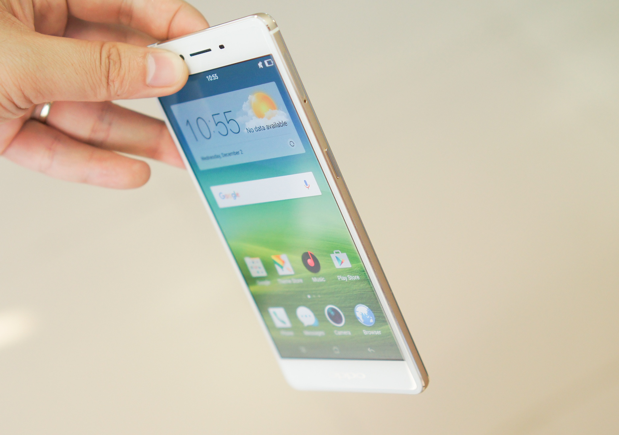 Danh gia Oppo R7S: Dang mong, trai nghiem tot hinh anh