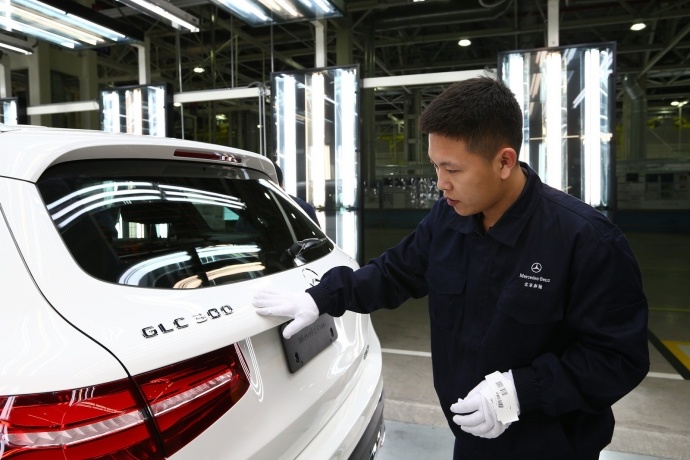 Dây chuyền sản xuất Mercedes-Benz tại Trung Quốc - Ảnh: Spiegel