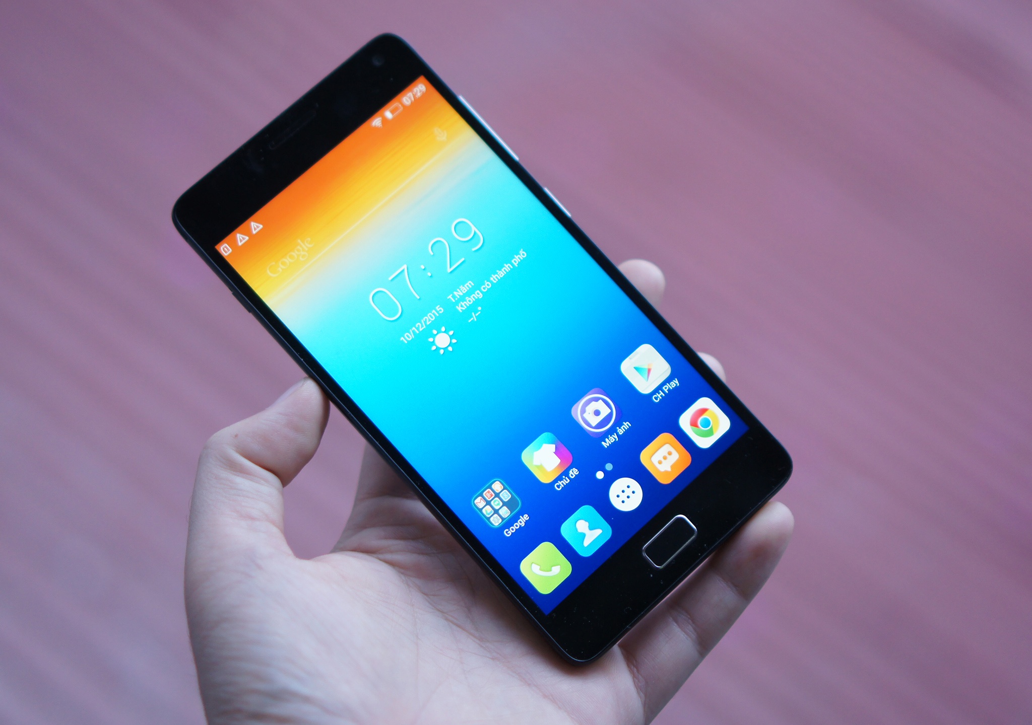 Danh gia Lenovo Vibe P1: Gia on, pin lau hinh anh