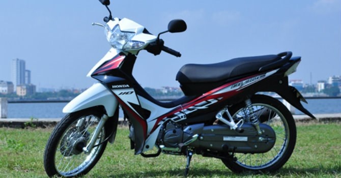 Thi truong xe may Viet: Nha san xuat chan xe so? hinh anh