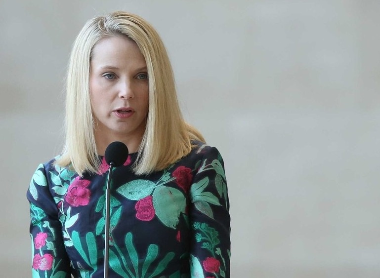 Nhan vien Yahoo can long tin vao CEO nu xinh dep hinh anh