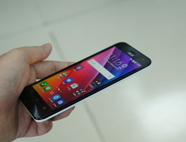 Zenfone 2 Laser 5 inch them ban 4G, gia 4 trieu hinh anh