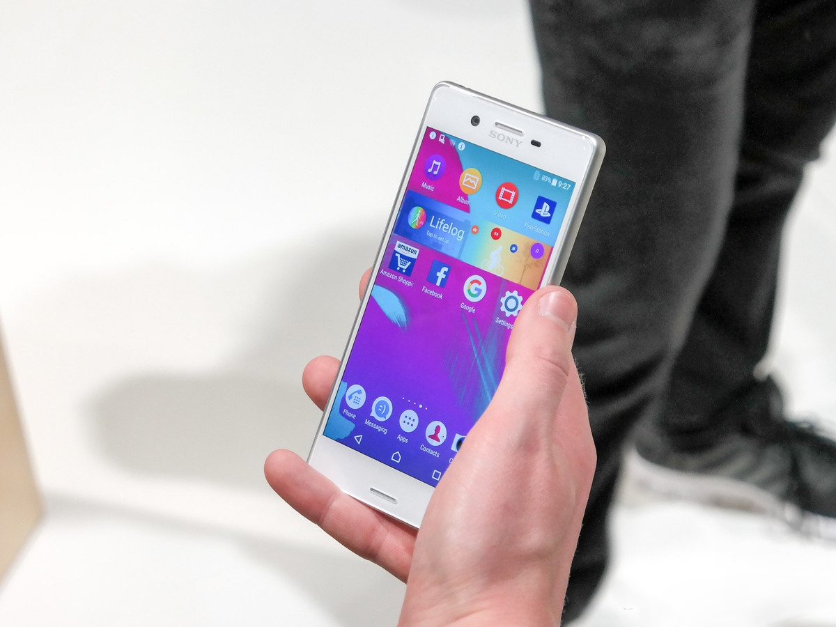 Tai sao Sony khong ra mat Xperia Z6? hinh anh