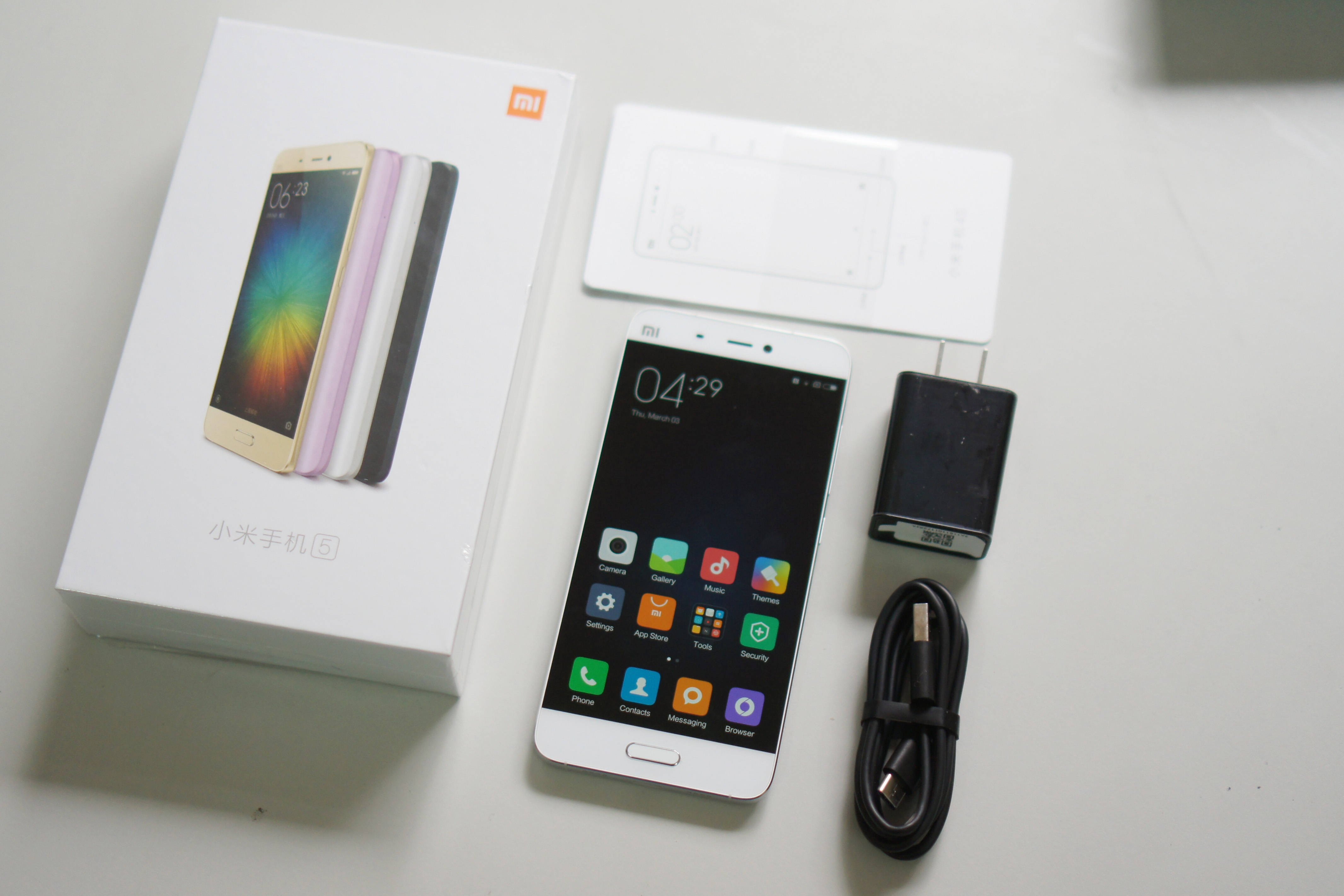 Mi 5,  Mi 5 xach tay,  dien thoai xach tay,  smartphone cao cap,  mua Xiaomi Mi 5 anh 3