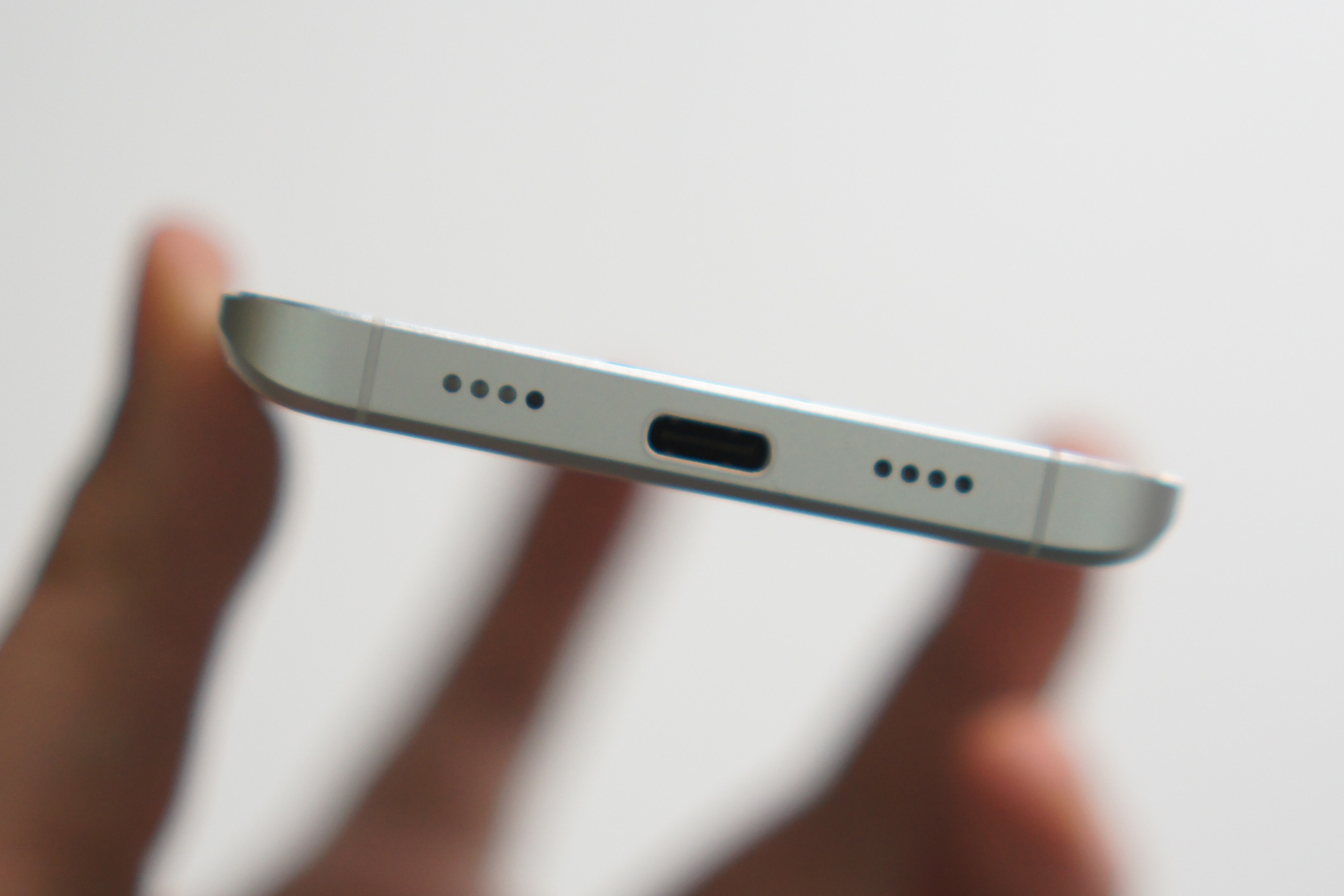 Mi 5,  Mi 5 xach tay,  dien thoai xach tay,  smartphone cao cap,  mua Xiaomi Mi 5 anh 6