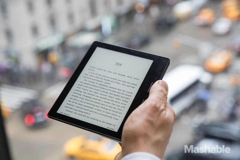 Amazon Kindle Oasis ra mắt ảnh 3 Amazon Kindle Oasis ra mat anh 3