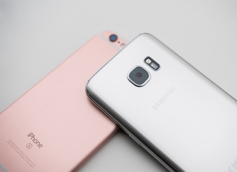 Thi truong di dong Viet Nam: Cuoc choi nham chan hinh anh