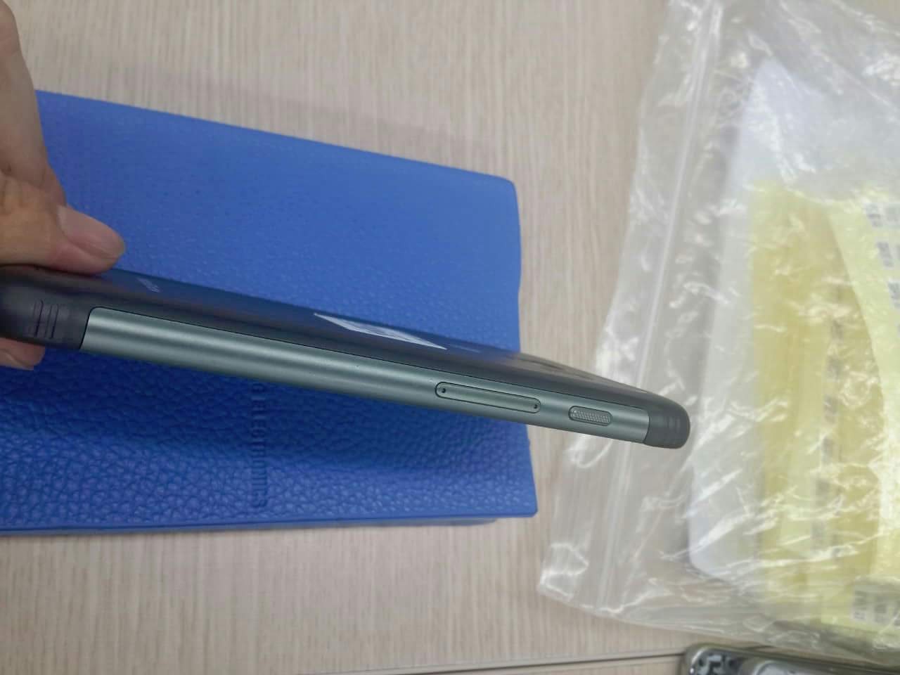 Galaxy S7 Active ro ri anh 3