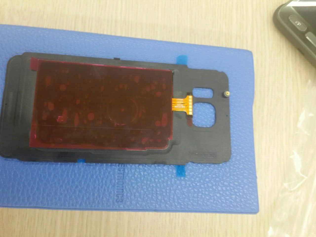 Galaxy S7 Active ro ri anh 6