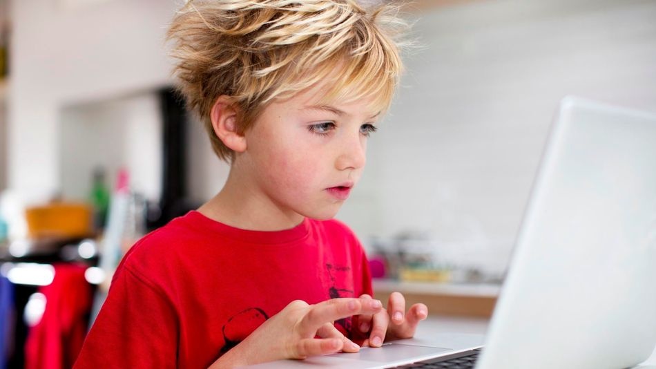 Than dong 10 tuoi tuyen bo hack dien thoai Tong thong Obama hinh anh