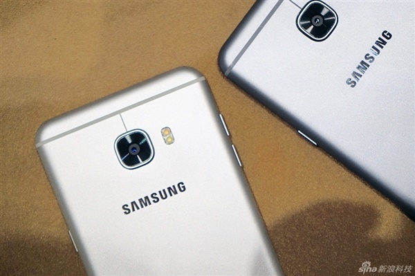 anh thuc te Galaxy C5 C7 anh 4