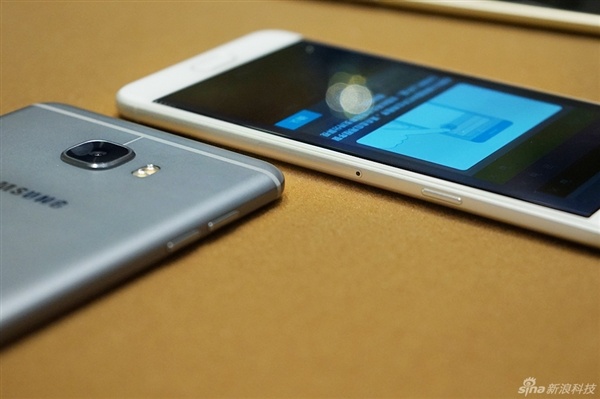 anh thuc te Galaxy C5 C7 anh 9