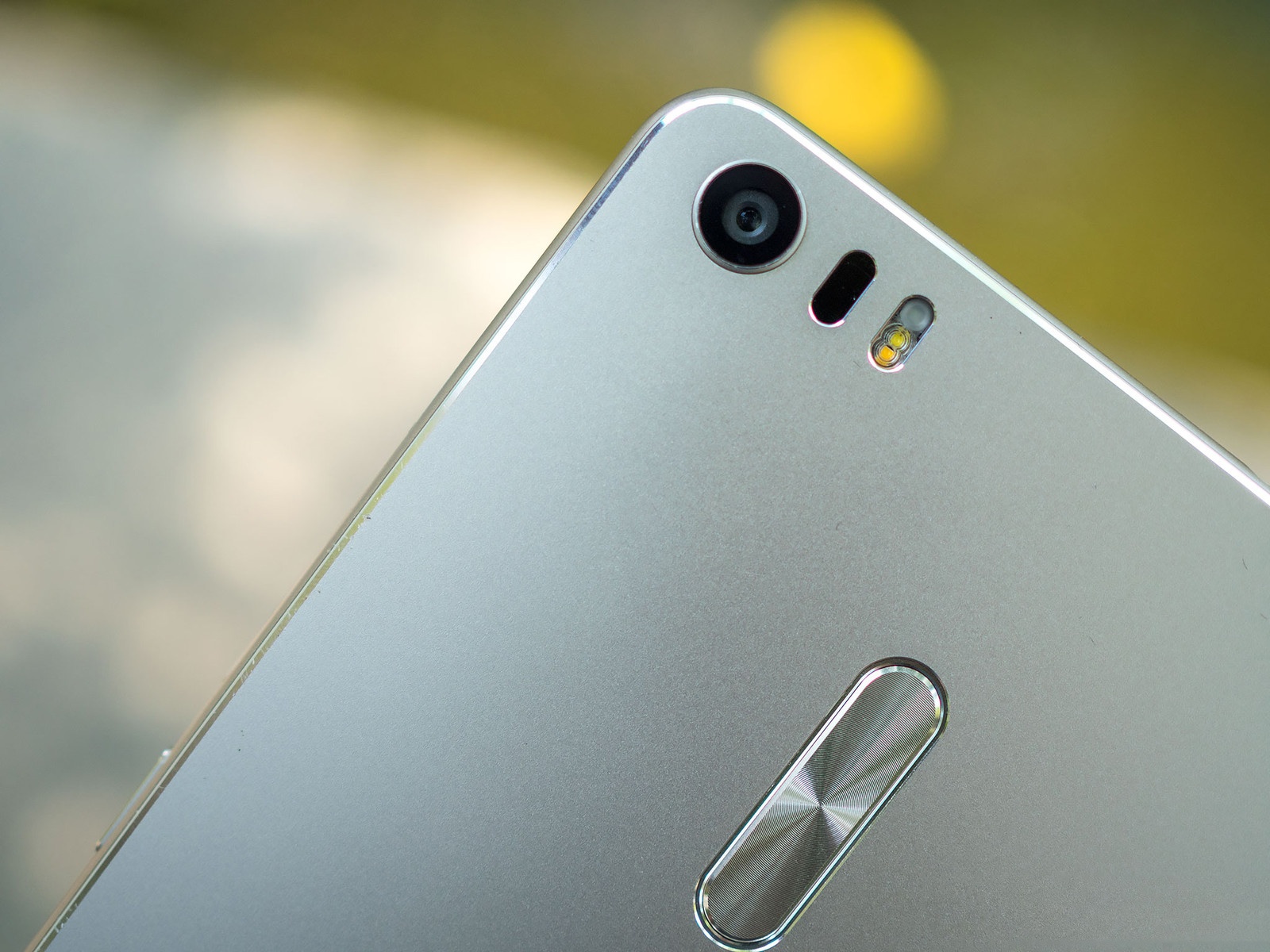 Anh thuc te Zenfone 3 anh 11