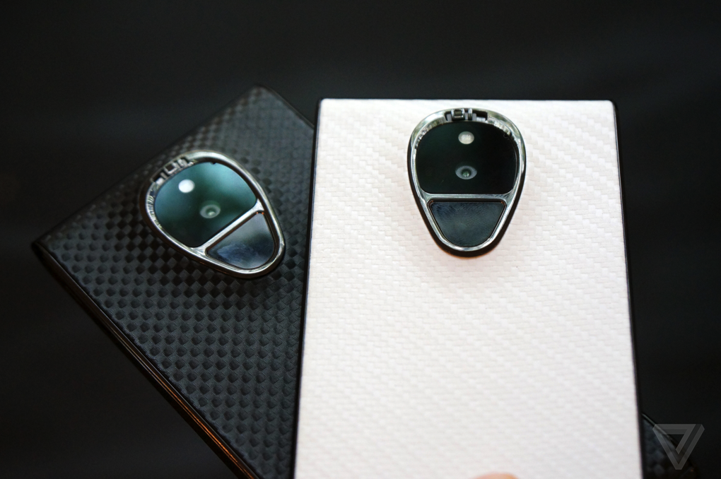 dien thoai dat gap 20 lan iPhone anh 16