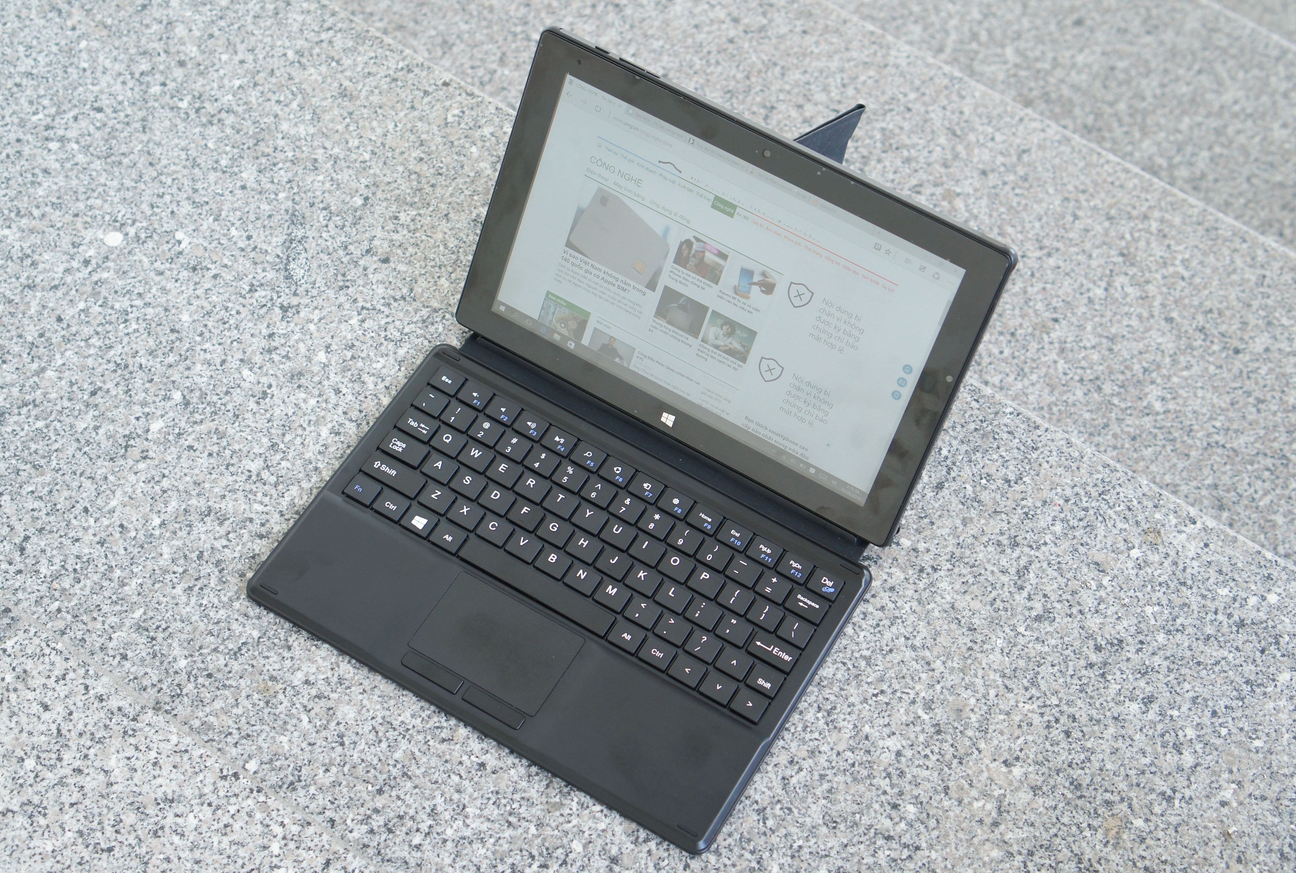 tablet windows co ban phim roi anh 8