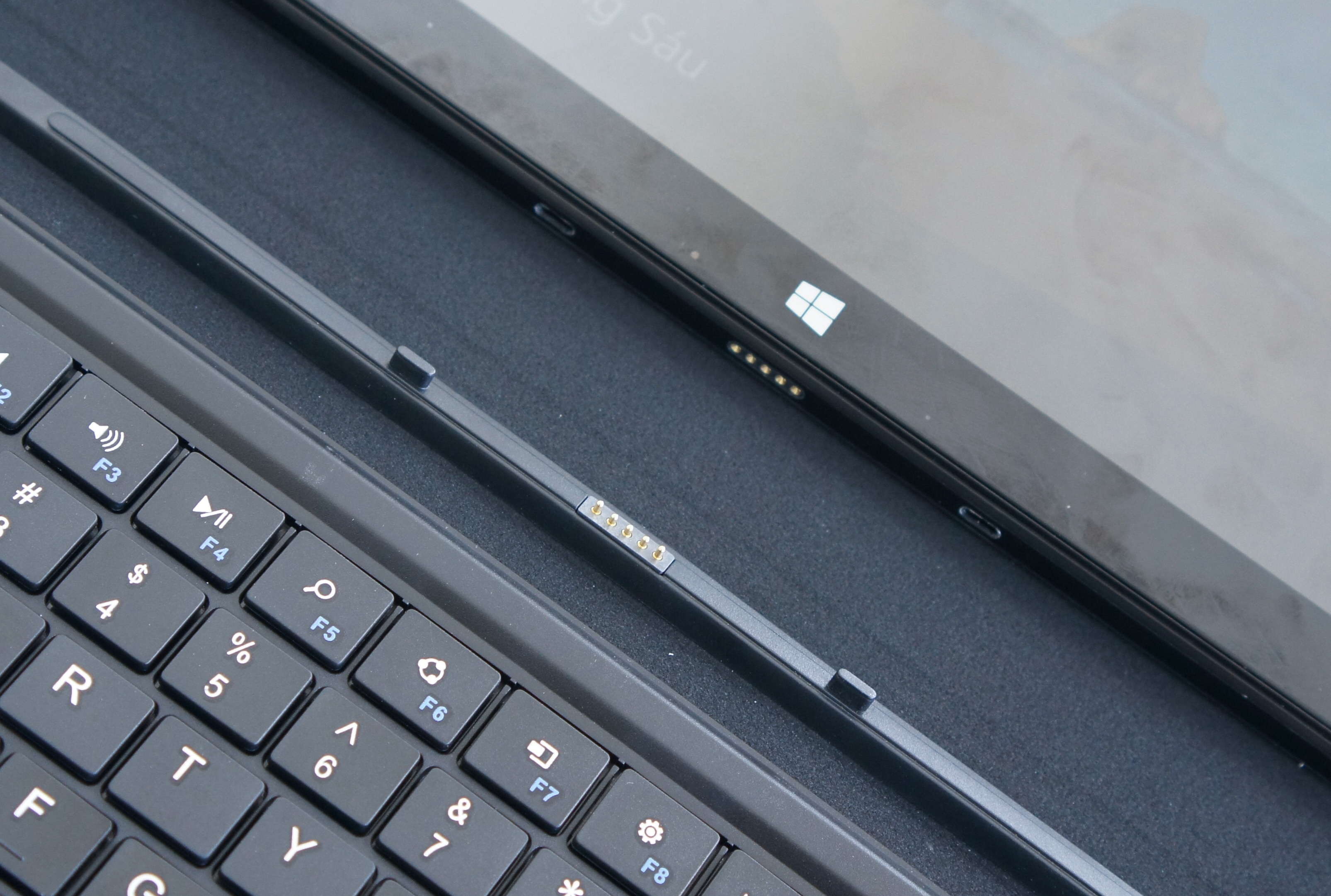 tablet windows co ban phim roi anh 7