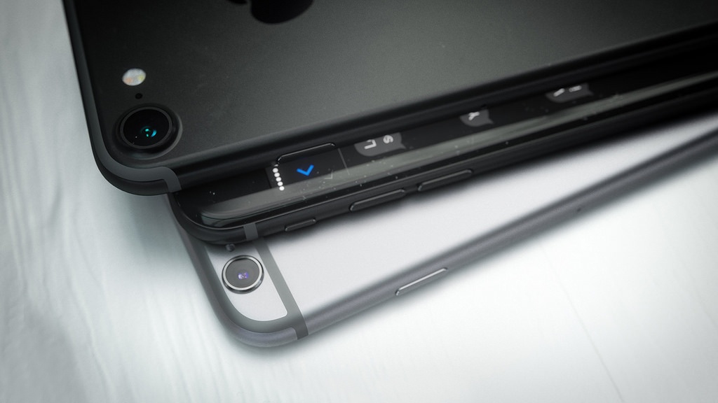 iPhone 7 mau den anh 7