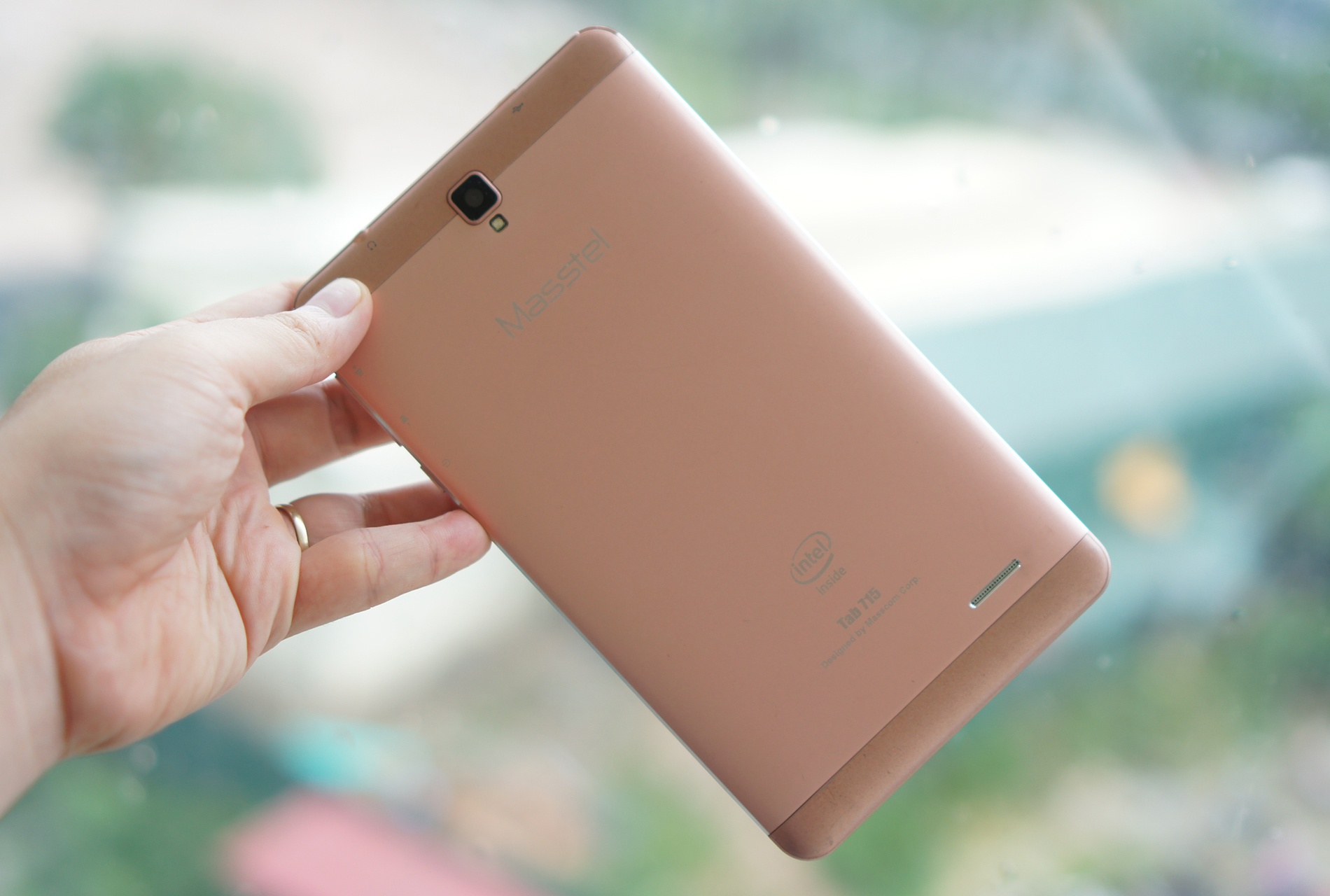 Masstel Tab 715 gia duoi 2 trieu anh 1