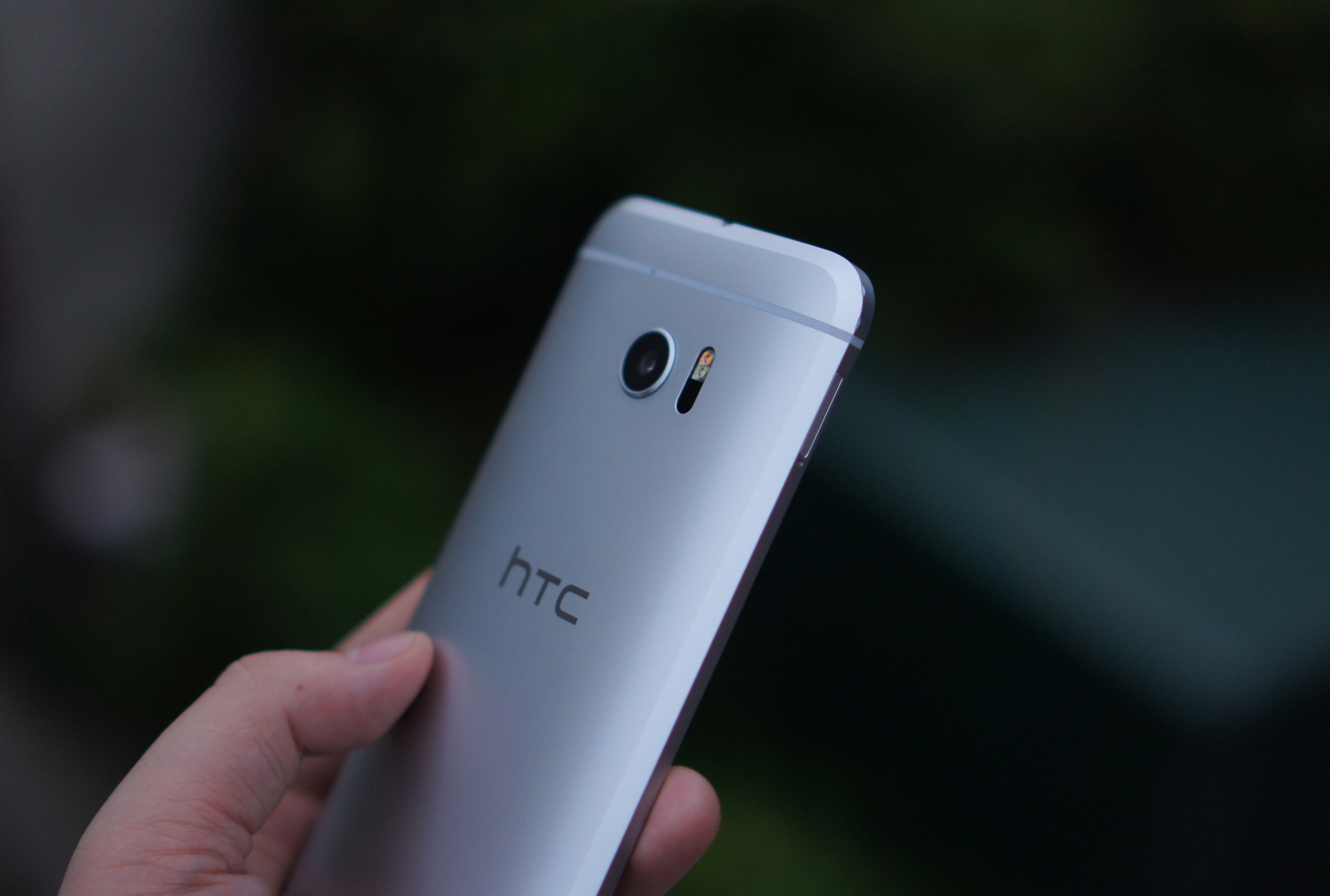 Danh gia HTC 10: tiem can su hoan hao hinh anh