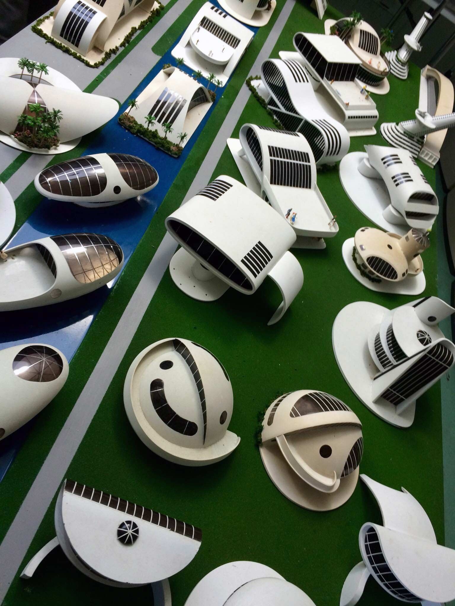 cu ong 100 tuoi lam nha vien tuong anh 4