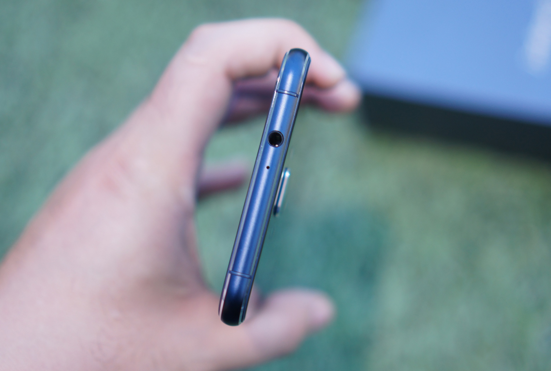 Mo hop Zenfone 3 anh 5