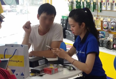 Mang tien le di mua Note 7 anh 1