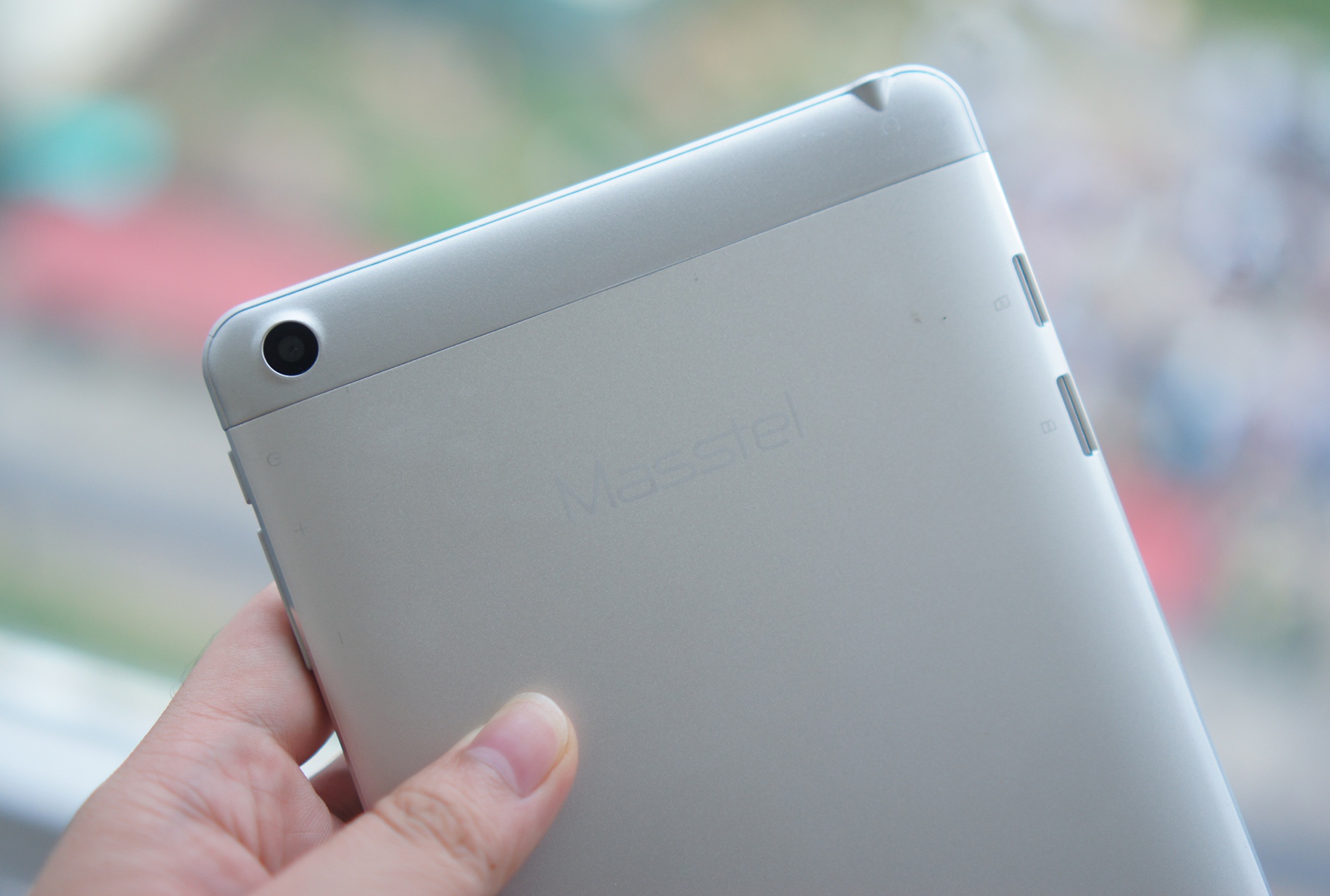 Masstel Tab 825 gia 2, 5 trieu anh 3