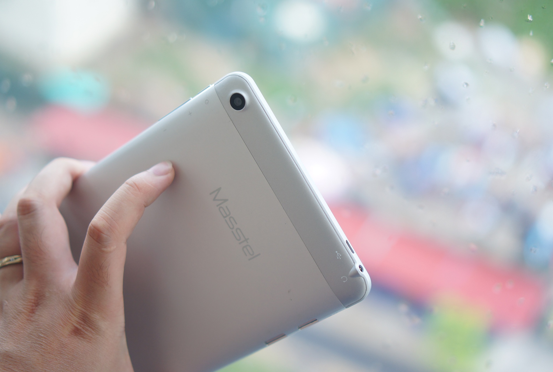 Masstel Tab 825 gia 2, 5 trieu anh 9