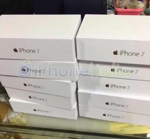 Xac nhan iPhone 7 len ke ngay 16/9 hinh anh