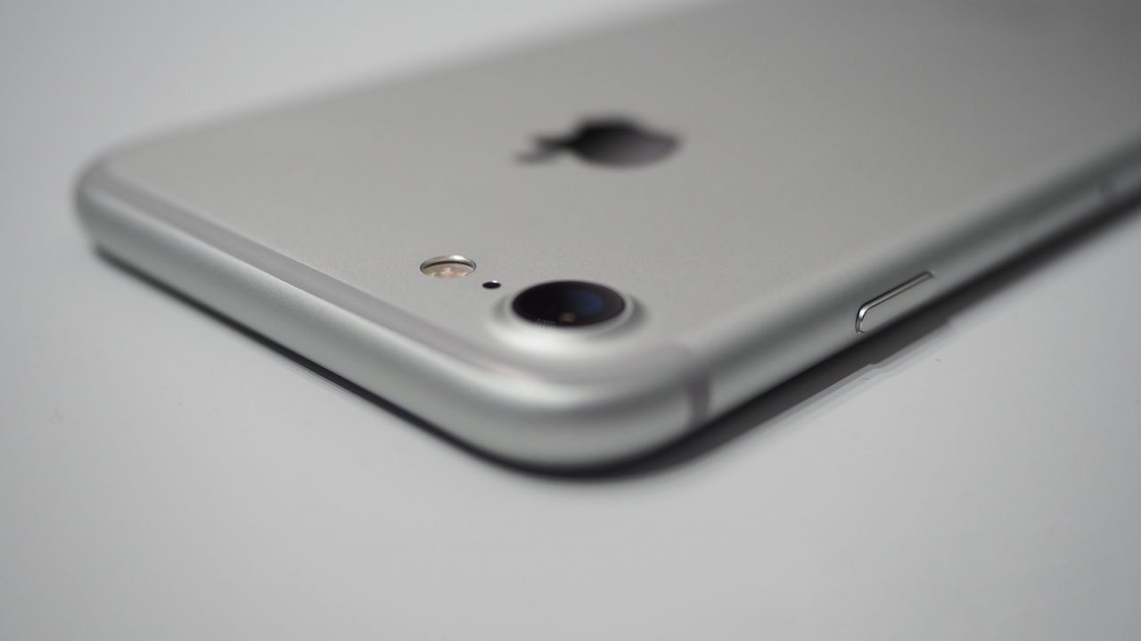 5 diem te nhat cua iPhone 7 hinh anh