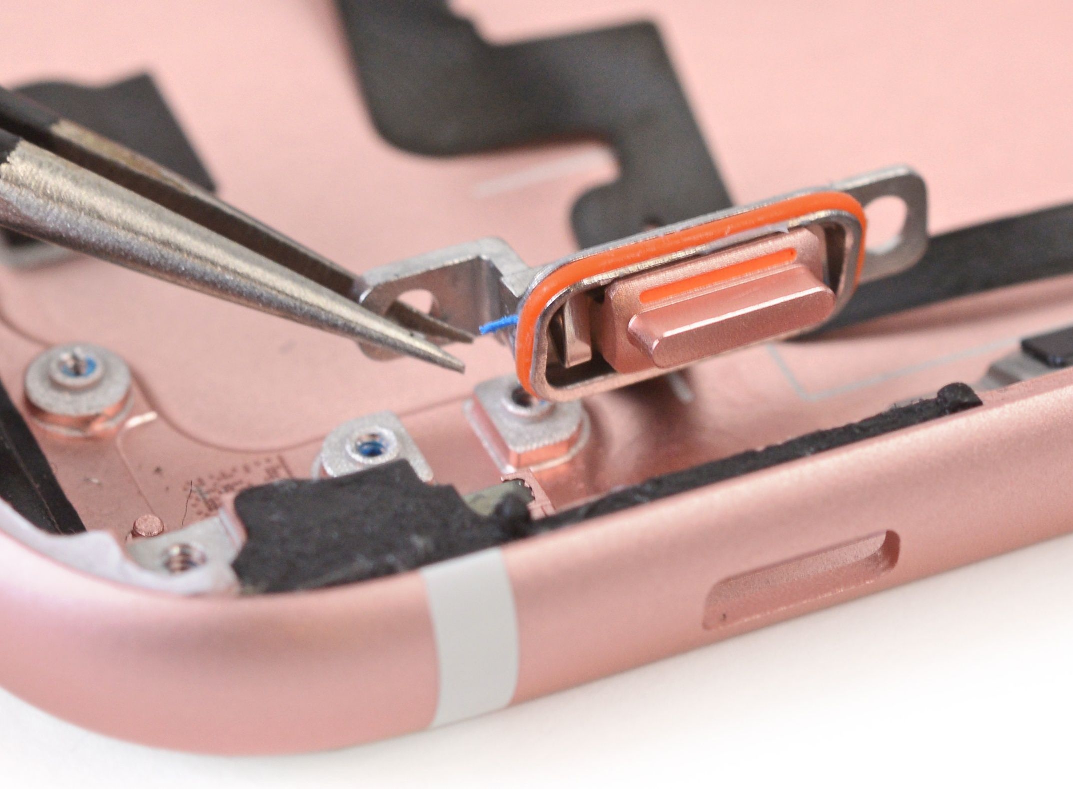 Smartphone chong nuoc nhu the nao anh 3