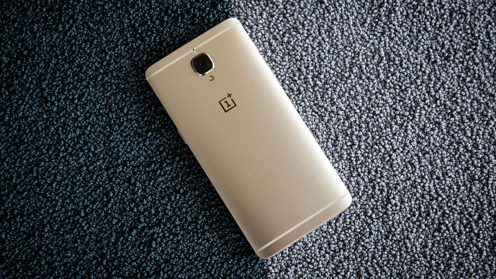 10 dien thoai Android tot nhat anh 8