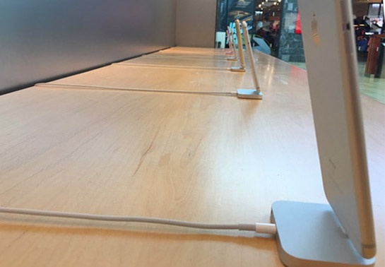 iPhone trưng bày tại Apple Store ảnh 1 iPhone trung bay tai Apple Store anh 1