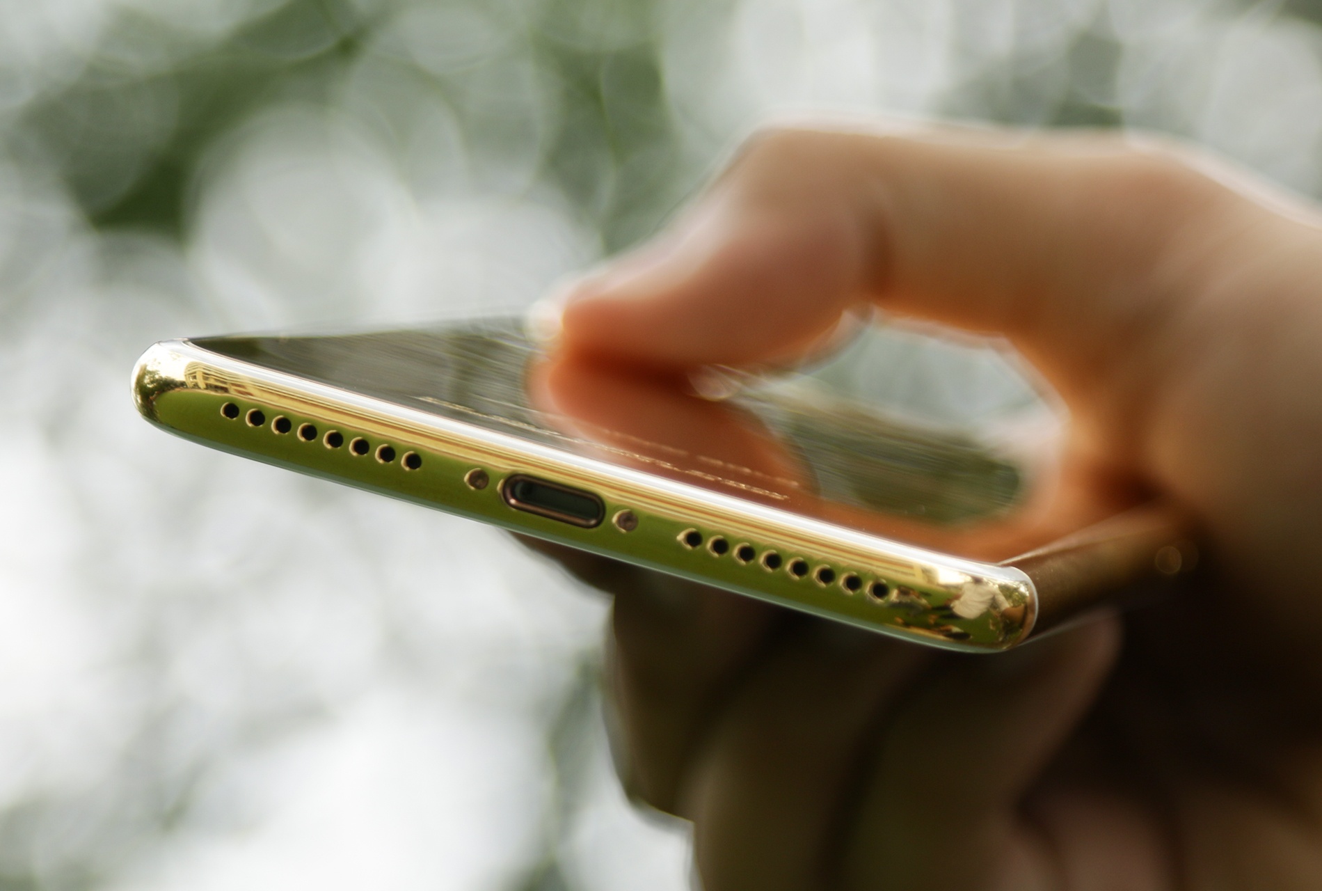 iPhone 7 Plus ma vang gia 180 trieu anh 7