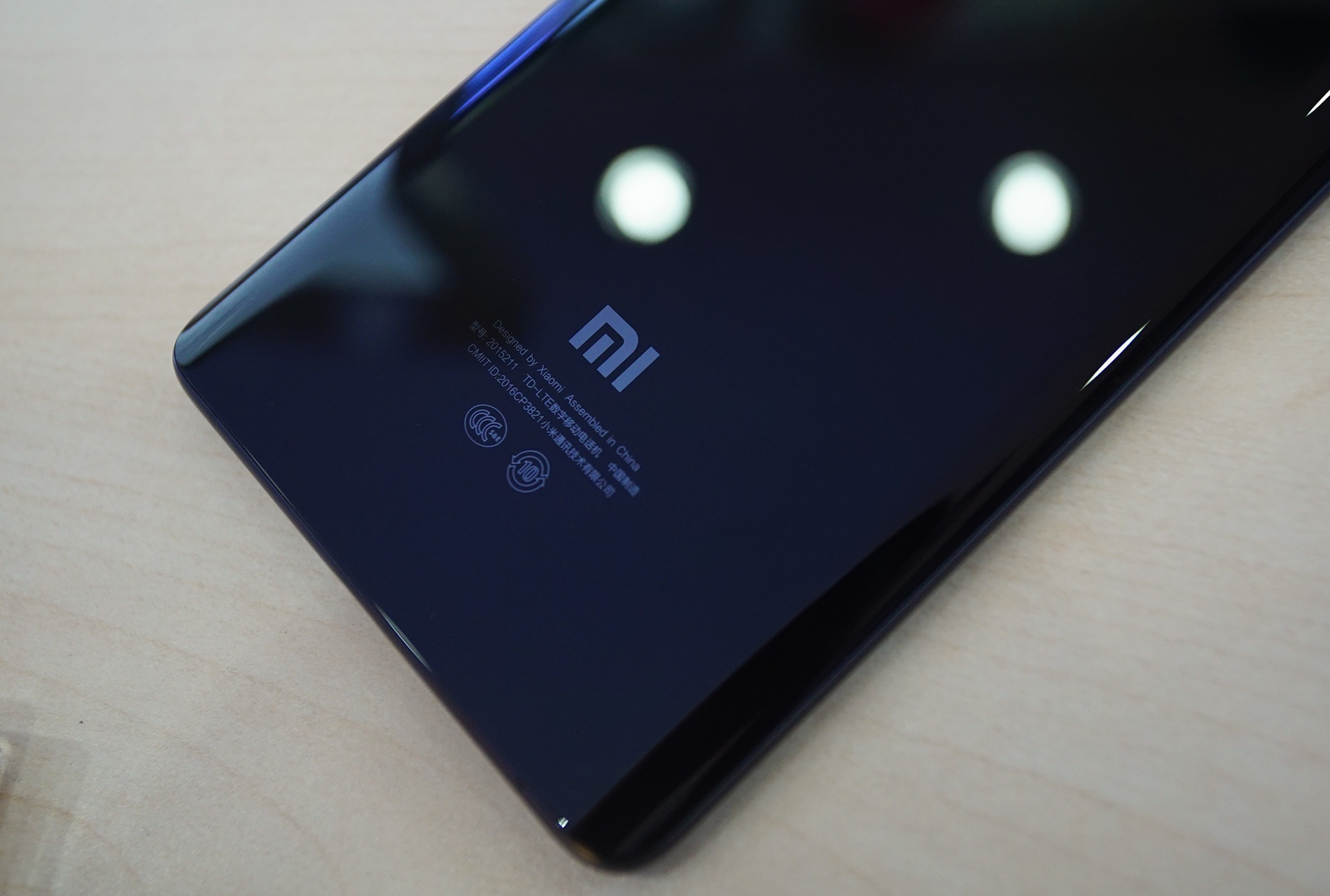 Gia Mi Note 2 tai Viet Nam anh 10