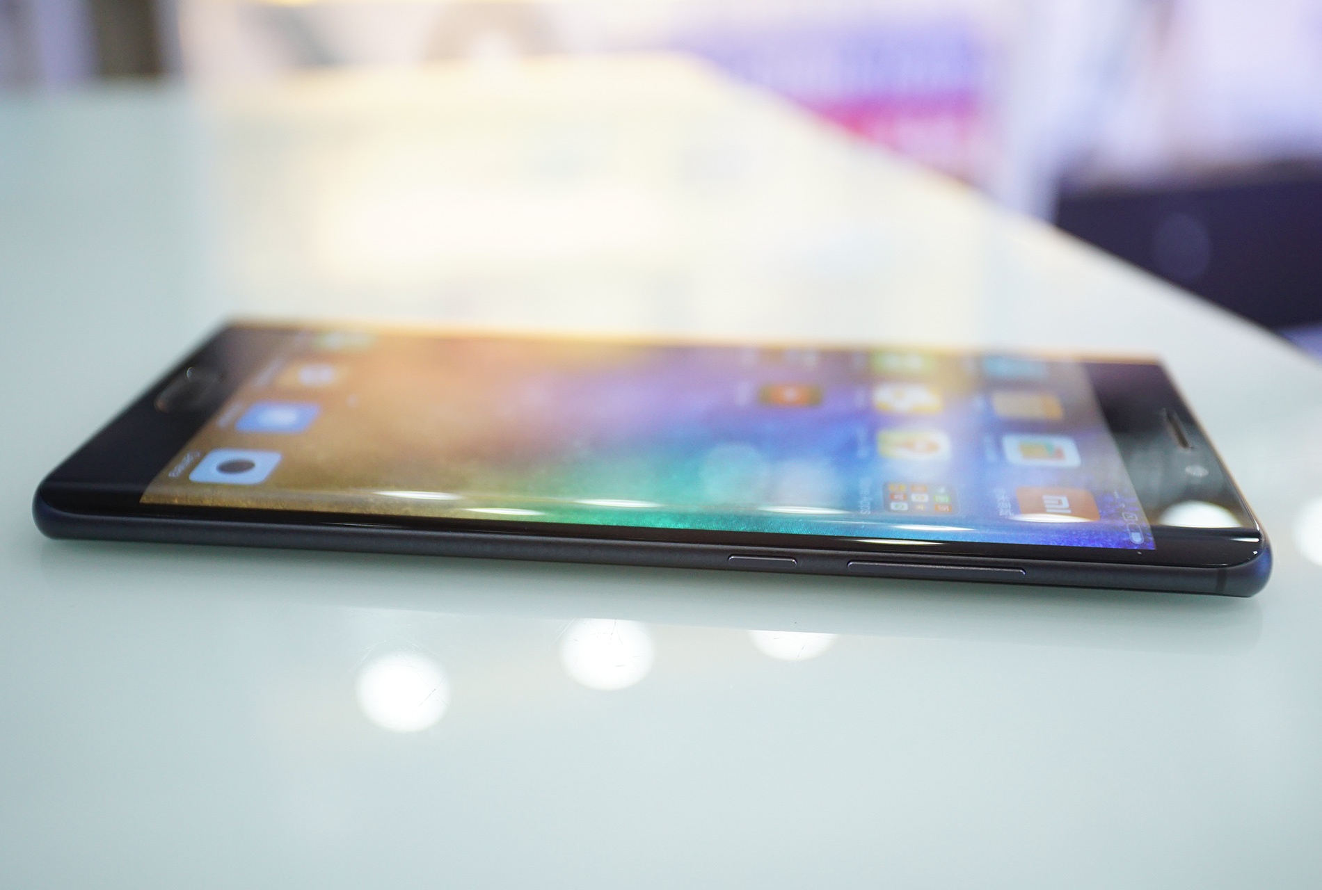 Gia Mi Note 2 tai Viet Nam anh 11