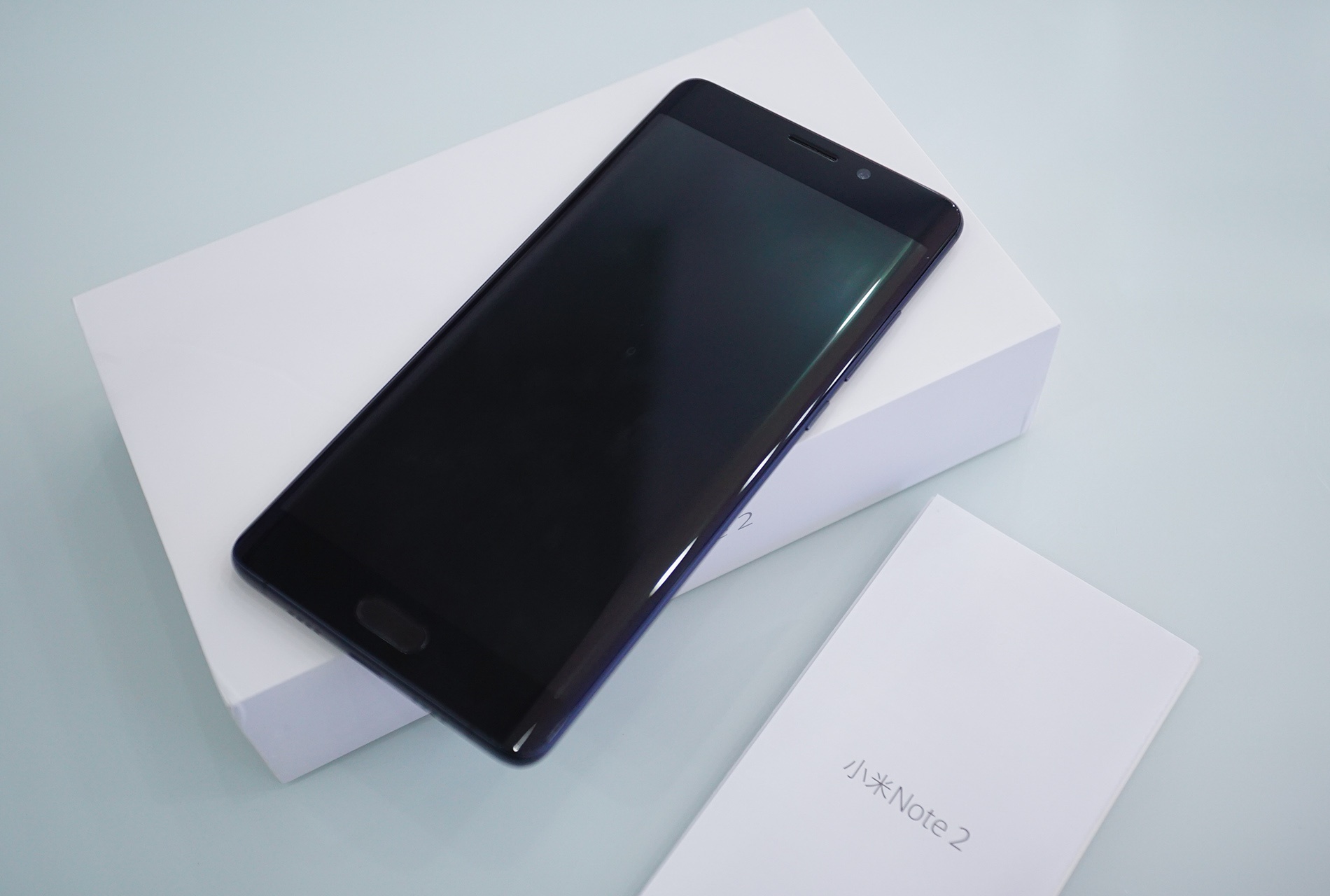 Gia Mi Note 2 tai Viet Nam anh 2