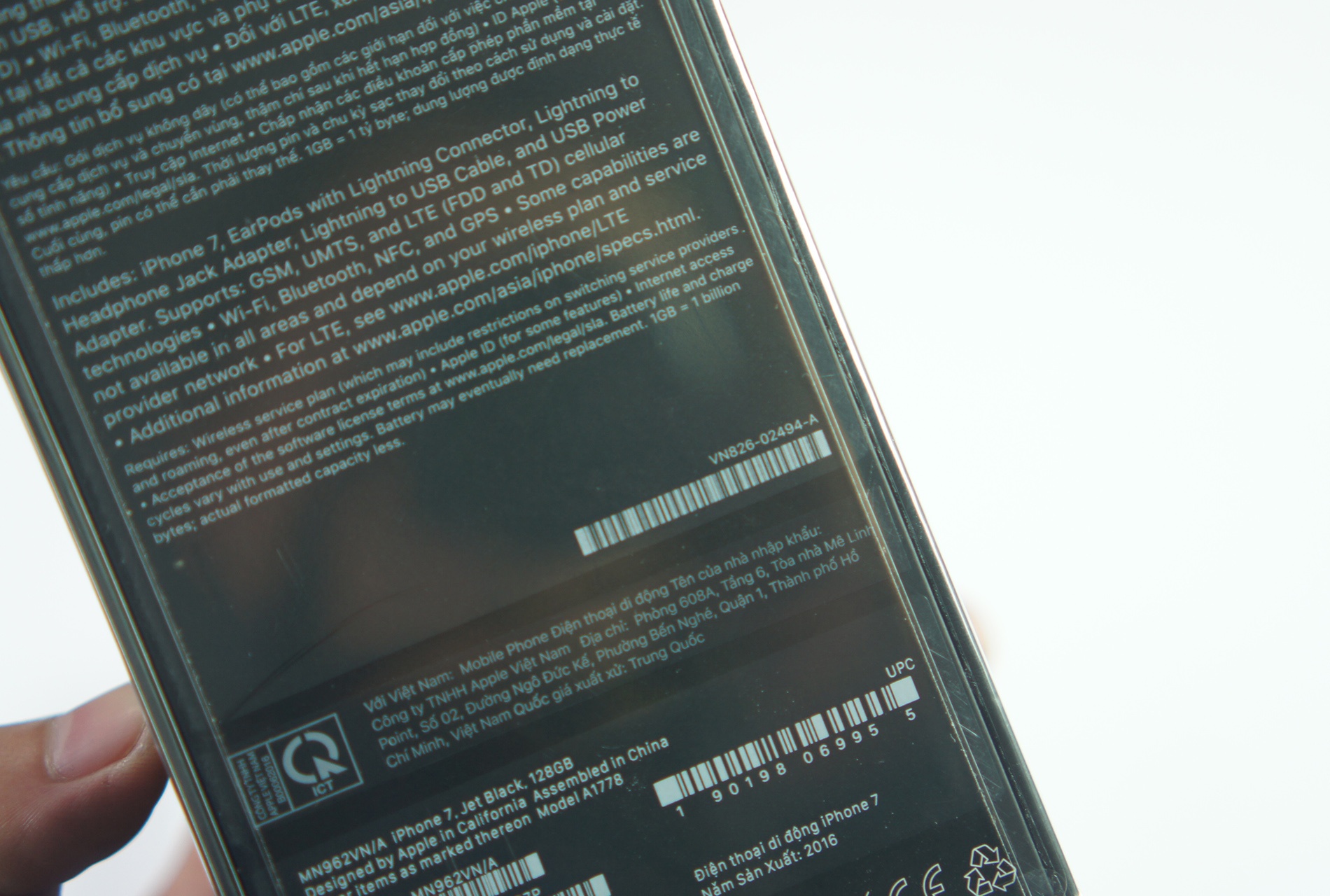 Mo hop iPhone 7 chinh hang anh 2