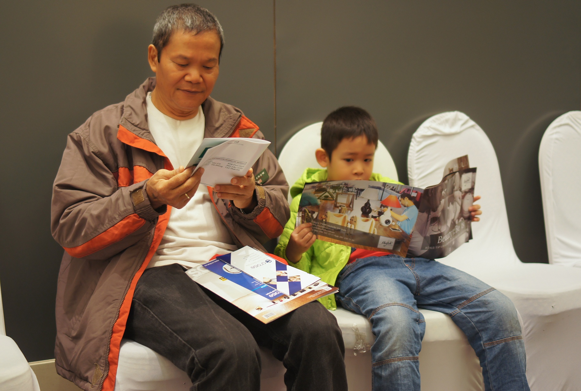 Tai nghe chat tai PAS Ha Noi anh 5