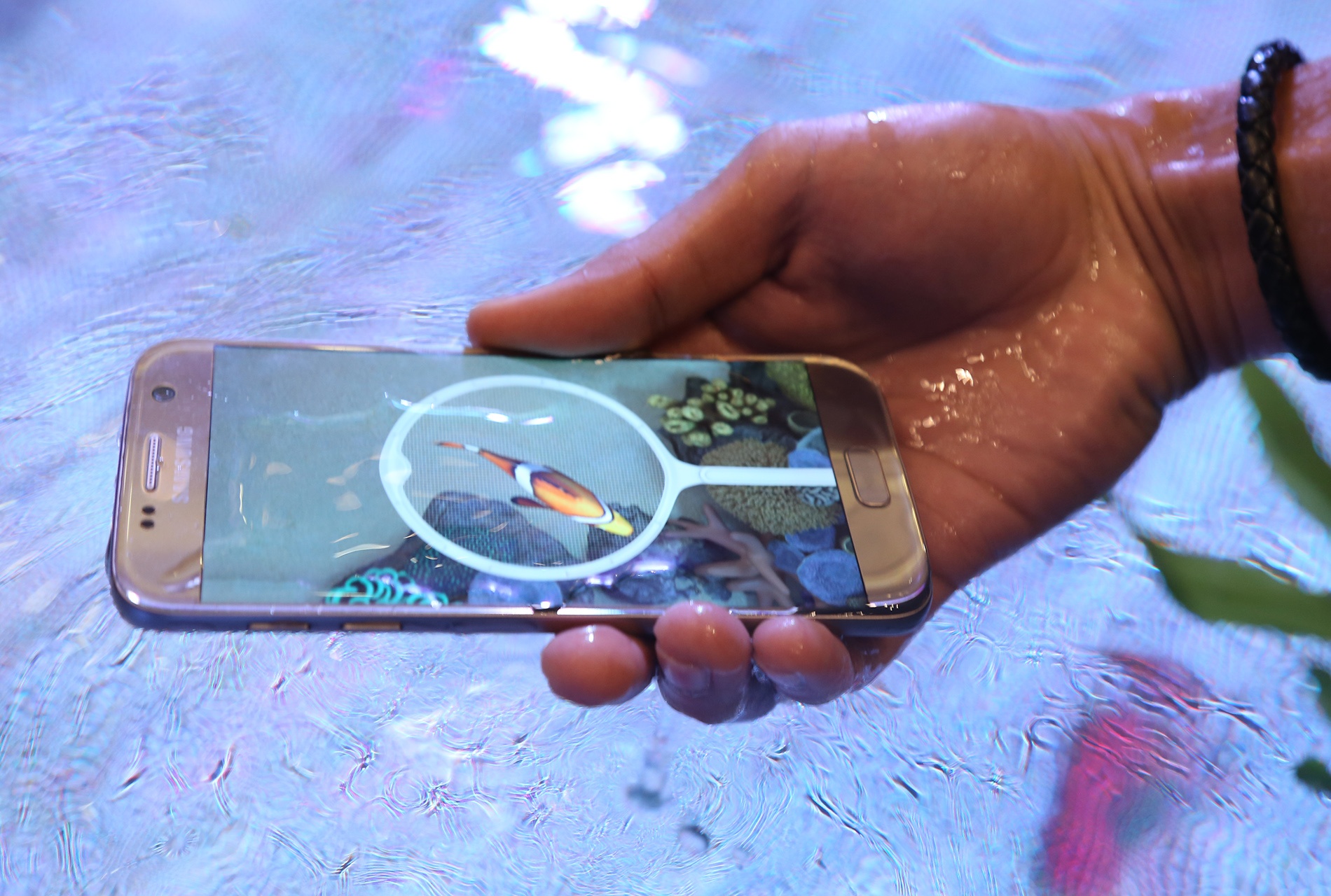 Galaxy Studio den Ha Noi anh 6