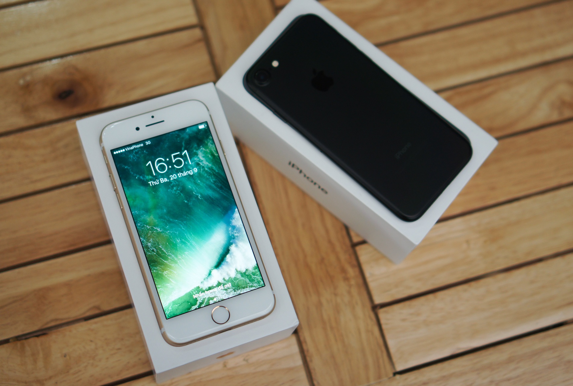 iPhone 7 chinh hang ban duoi gia de xuat 2 trieu dong hinh anh