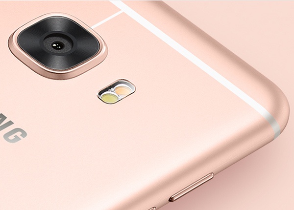 Galaxy C7 Pro lo cau hinh day du voi camera selfie 16 cham hinh anh